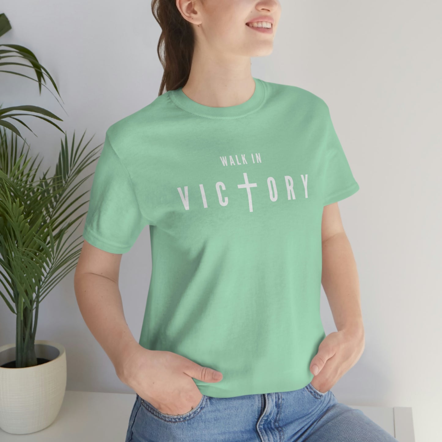 VICTORY UNISEX TEE