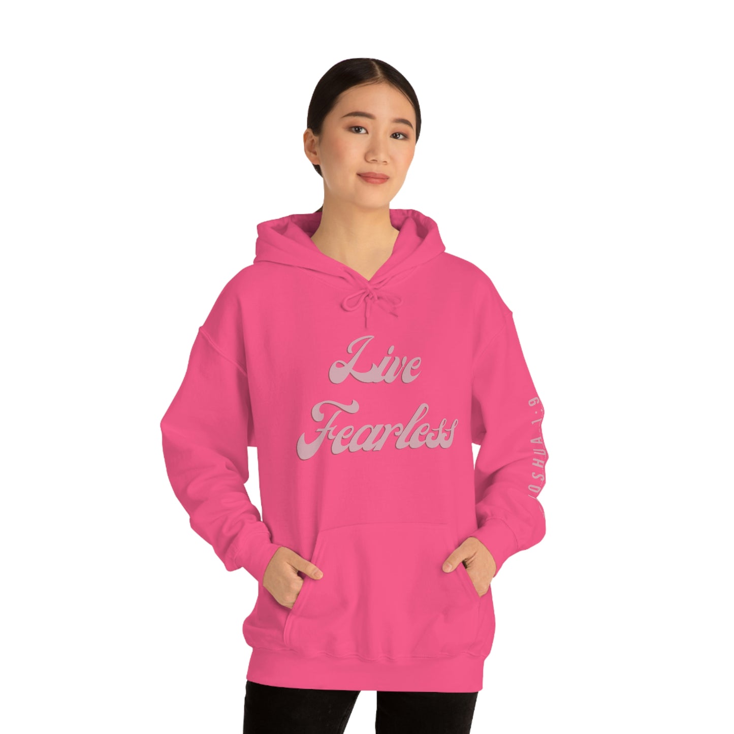 LIVE FEARLESS WOMEN'S HOODIE