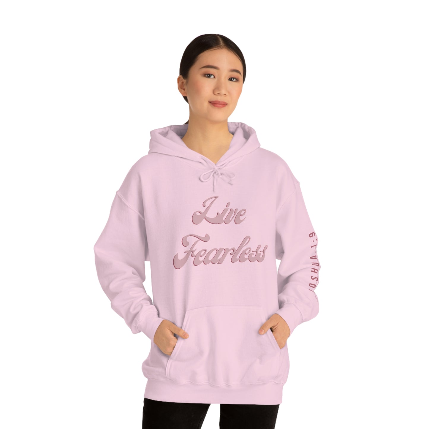 LIVE FEARLESS WOMEN'S HOODIE